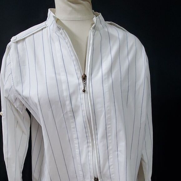 Mel & Lisa White Blue Stripe Shirt Size Large - Picture 2 of 7
